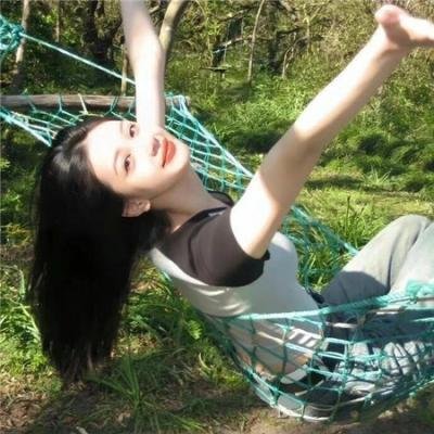 远看是蔚蓝的春天
